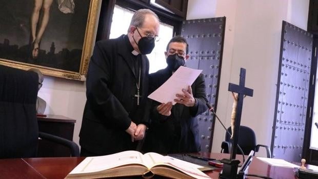 Monseñor Asenjo jura como administrador apostólico de la Archidiócesis de Sevilla