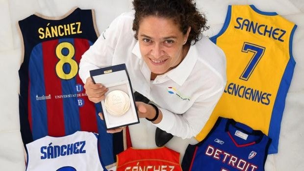 Isabel Sánchez: «Los deportistas de élite deben formarse porque cuando te retiras el vacío es muy grande»