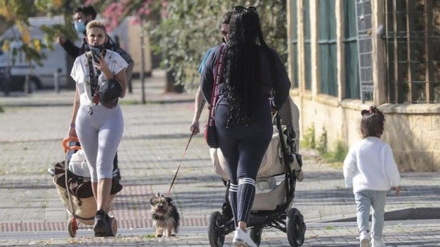 Polígono Sur, el barrio con menor tasa de positivos de Sevilla y que está más cerca de la inmunidad de rebaño
