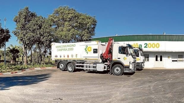 El jefe de la planta de reciclaje de Marchena pedía facturas falsas a proveedores para justificar sobrecostes