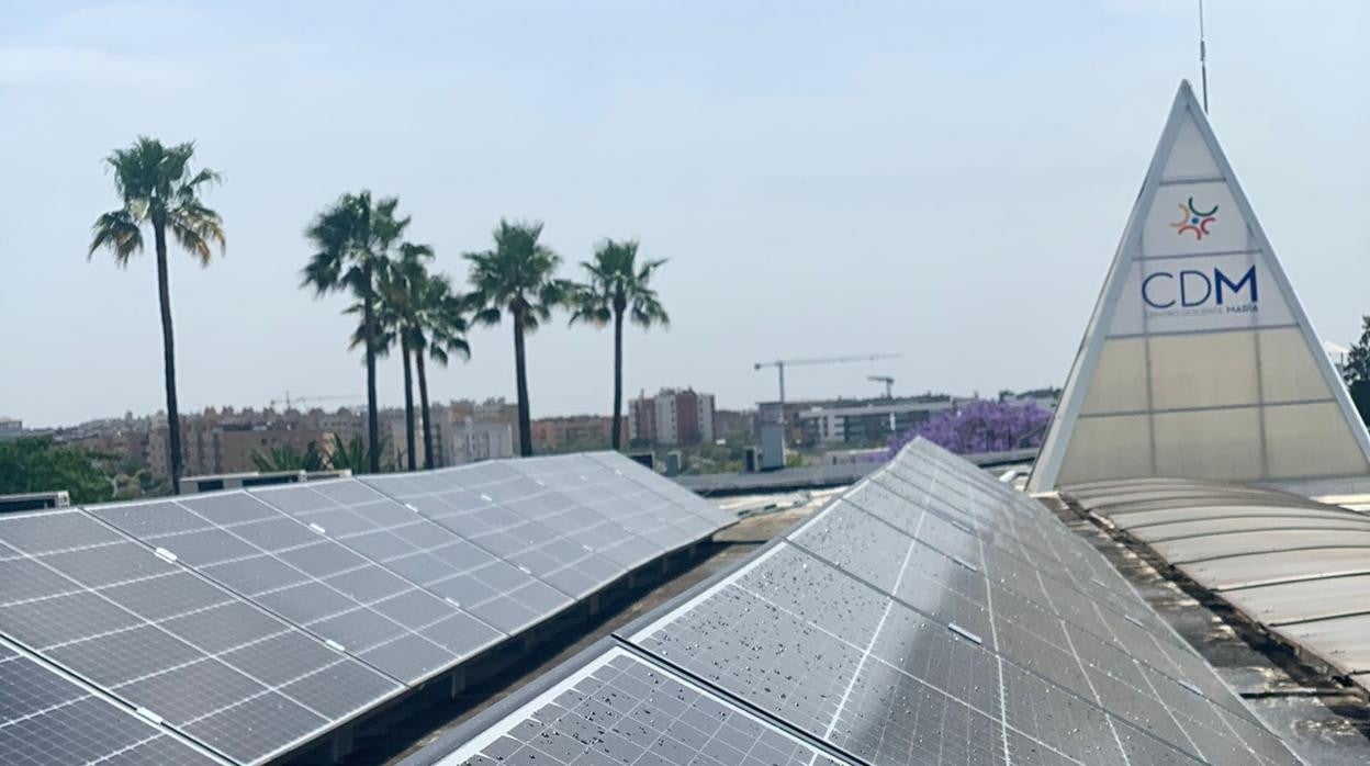 El Colegio Centro Docente María de Sevilla apuesta por las energías verdes