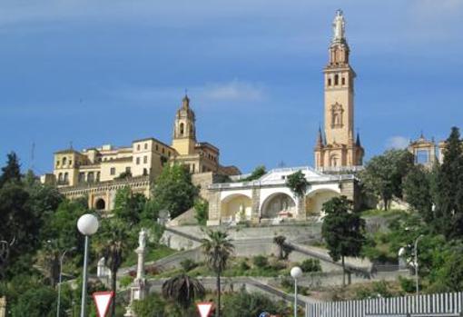 El monumento del Sagrado Corazón de San Juan de Aznalfarache