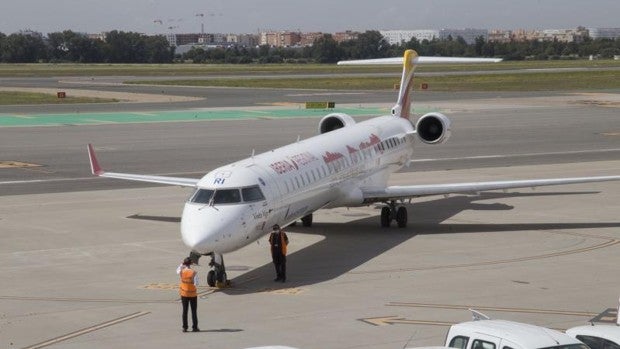 La ruta Sevilla-Almería tendrá un vuelo más los domingos para el verano