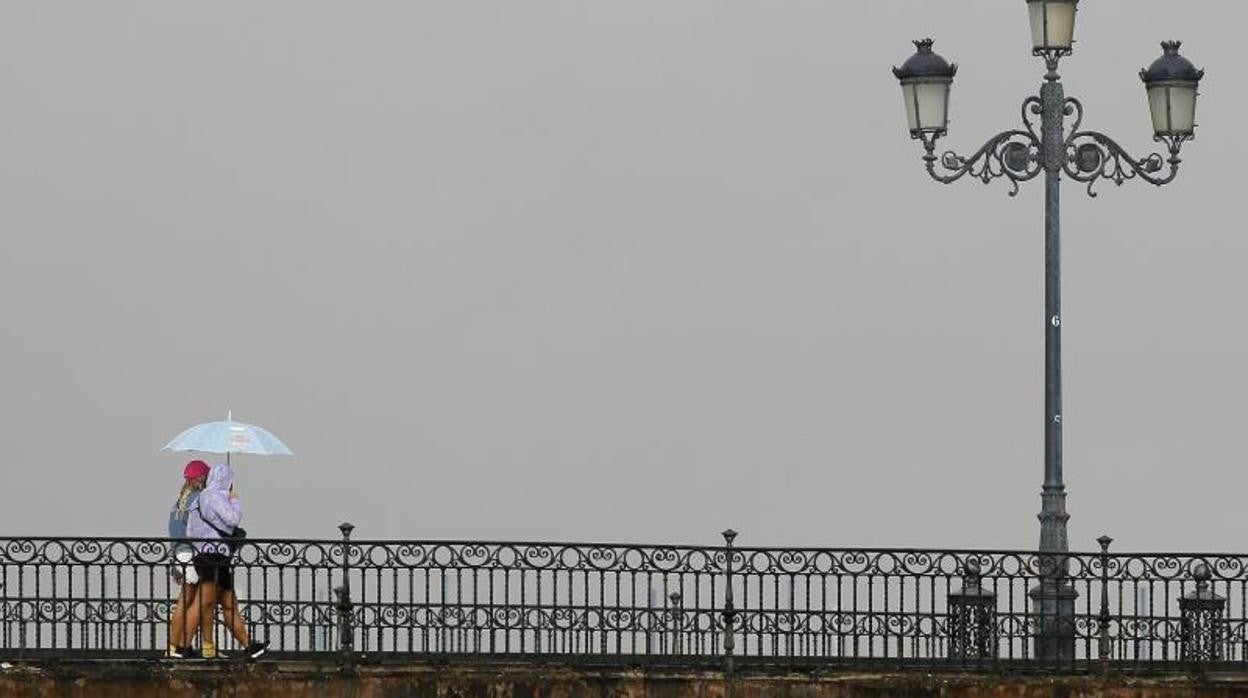 La lluvia amenaza los próximos días en Sevilla