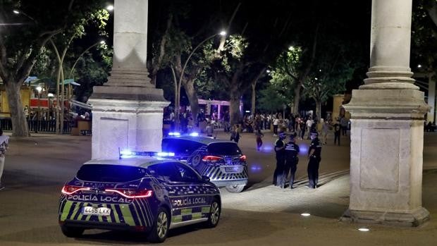 La batalla policial contra los botellones en Sevilla: 12.000 denuncias desde abril