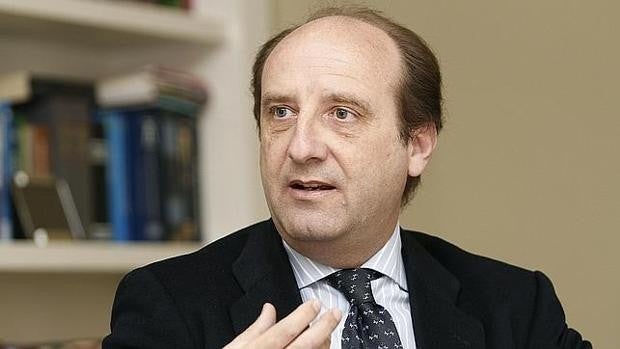 Conceden al abogado sevillano Joaquín Moeckel la Cruz de San Raimundo de Peñafort