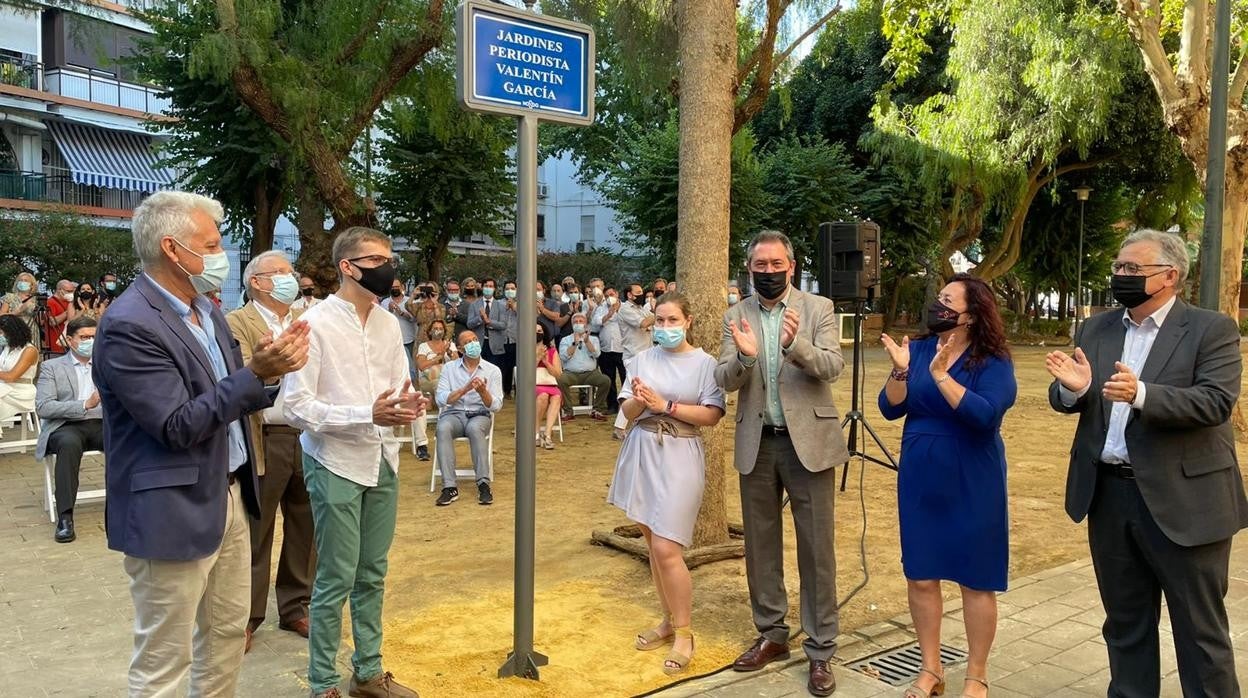 Acto de inauguración este viernes de los Jardines periodista Valentín García, en Triana