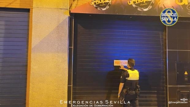 Los supermercados de Andalucía advierten que el botellón es un problema de control policial