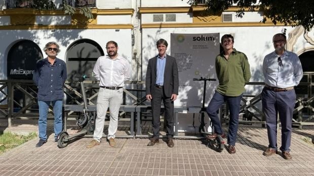 Proyecto piloto en Sevilla para estacionar y recargar patinetes eléctricos privados de forma sostenible