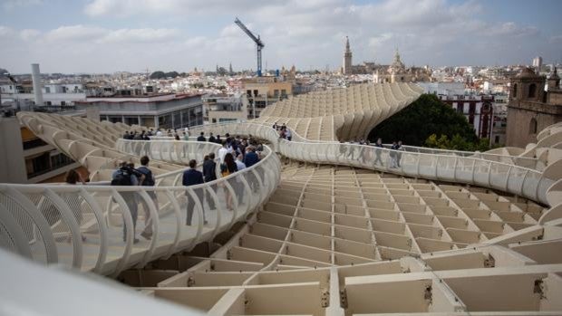 La paradoja de Sevilla: Las Setas tienen un plan de protección… y la Giralda no