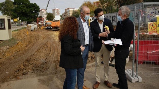 El Ayuntamiento de Sevilla inicia la urbanización de un nuevo barrio en la avenida de Jerez con 300 pisos