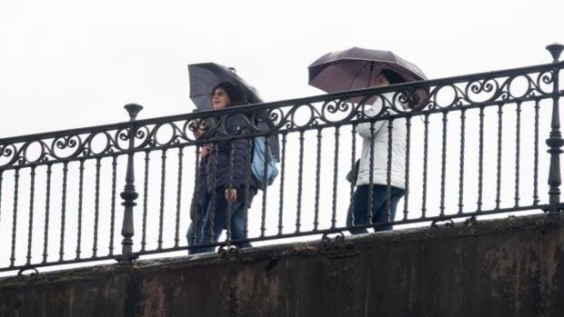 El tiempo en Sevilla: final de puente pasado por agua y mínimas por debajo de 10ºC