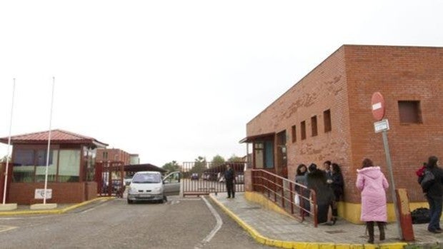 CSIF pide un cribado masivo en Sevilla I tras el aislamiento de casi 300 reclusos