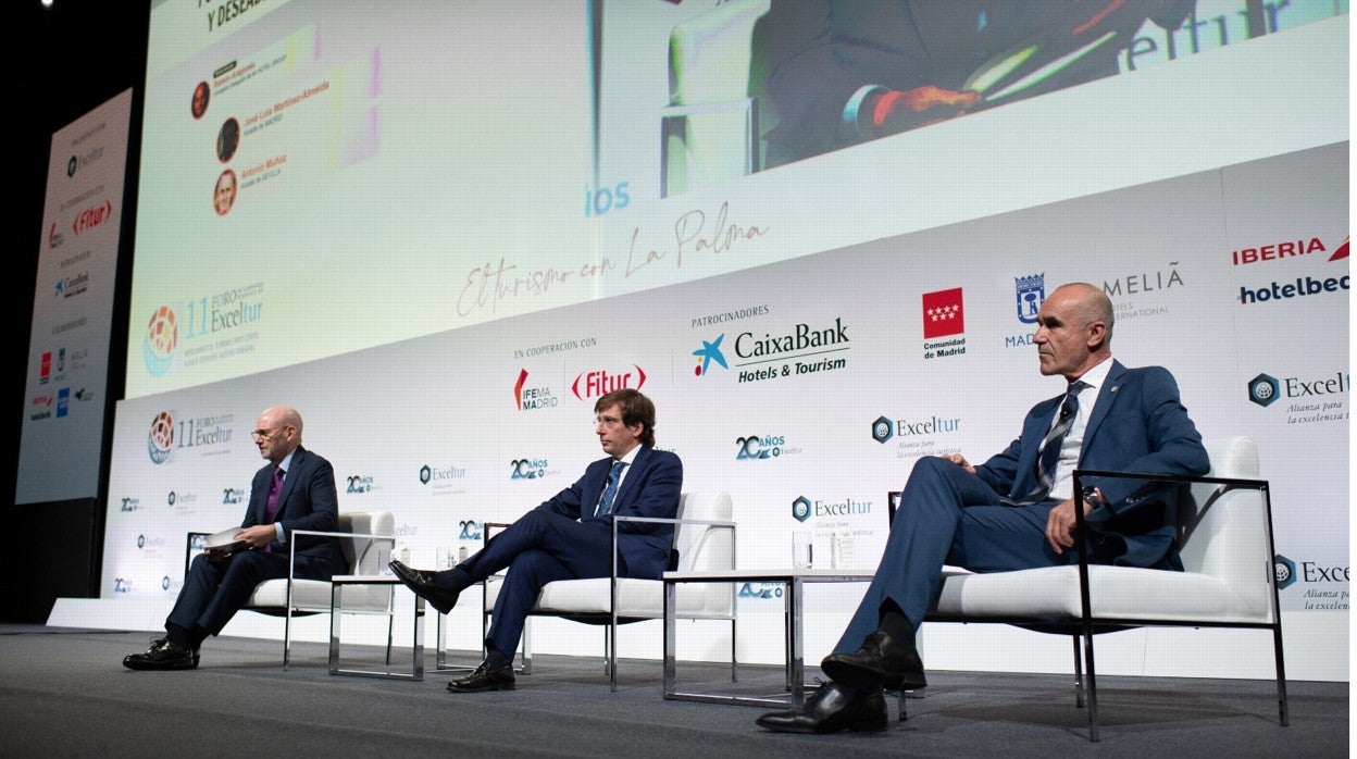 Ramón Aragonés, José Luis Martínez-Almeida y Antonio Muñoz