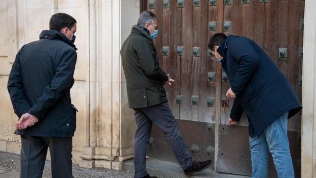 El convento de San Hermenegildo, abandonado y en estado lamentable por la dejadez municipal