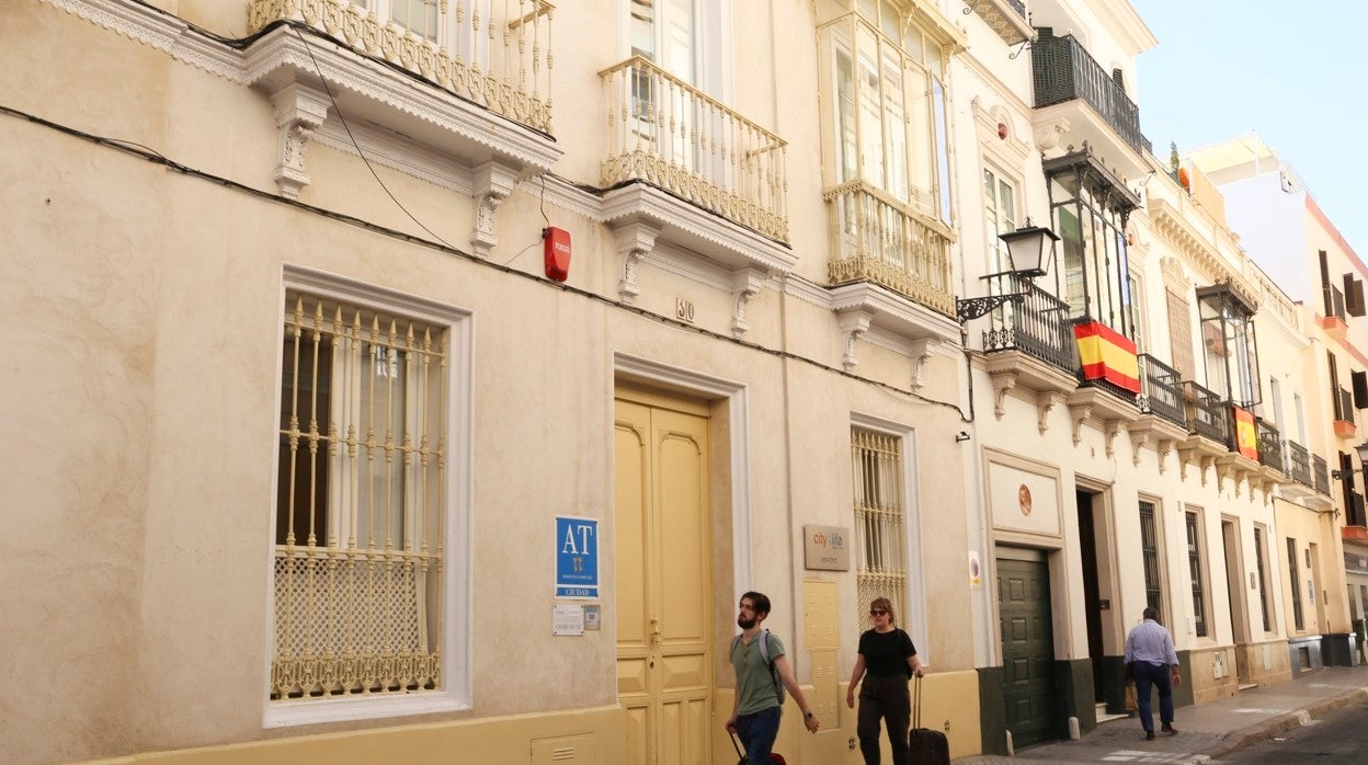 Apartamentos turísticos en la calle San Vicente de Sevilla