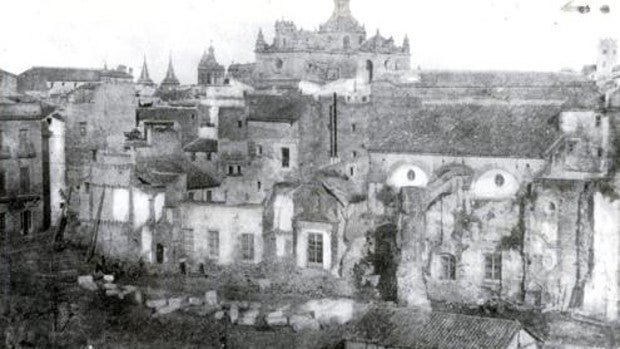 La Casa Grande de los franciscanos en Sevilla, el mayor convento de la ciudad