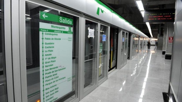 El metro adelanta sus horarios el domingo y oferta un 30% más de plazas por las oposiciones de la Olavide y la maratón