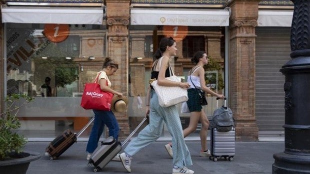 Los pisos turísticos de Sevilla quedan equiparados al resto de alojamientos hoteleros