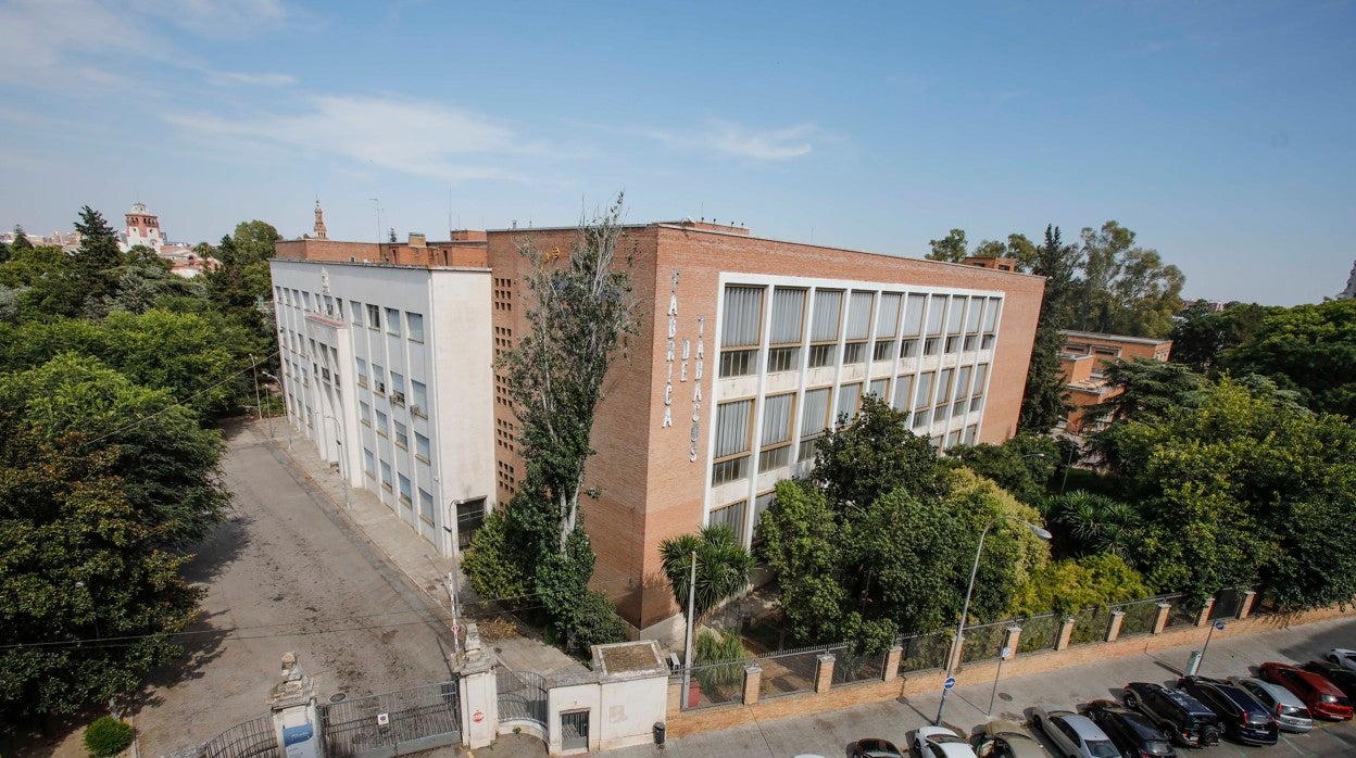 Panorámica de la antigua fábrica de tabacos, en Los Remedios