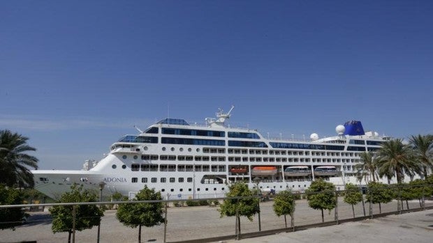 El turismo de cruceros regresa a Sevilla con cuarenta escalas este año