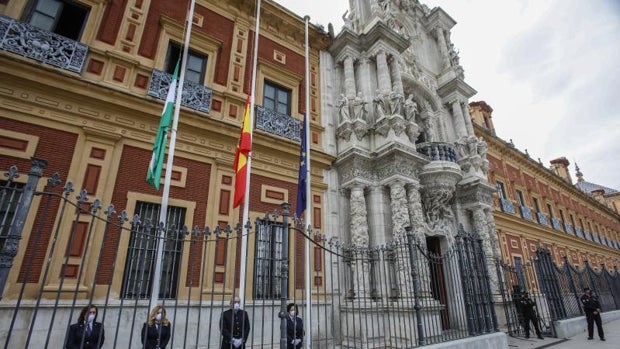 Patrimonio aprueba la restauración de la portada del Palacio de San Telmo