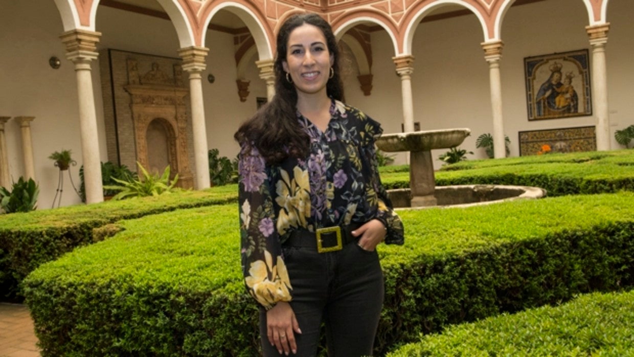 María Tapia es la autora del cartel anunciador de las Fiestas de la Primavera de Sevilla