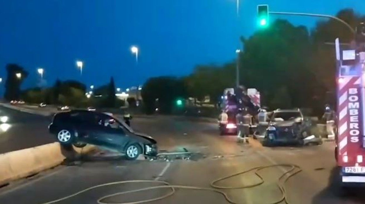 El accidente tuvo lugar en la Ronda Urbana Norte durante la madrugada