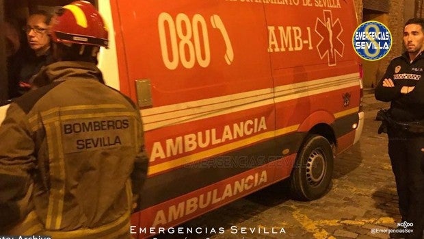 Liberan en Sevilla a una mujer encerrada con llave por su marido durante dos días