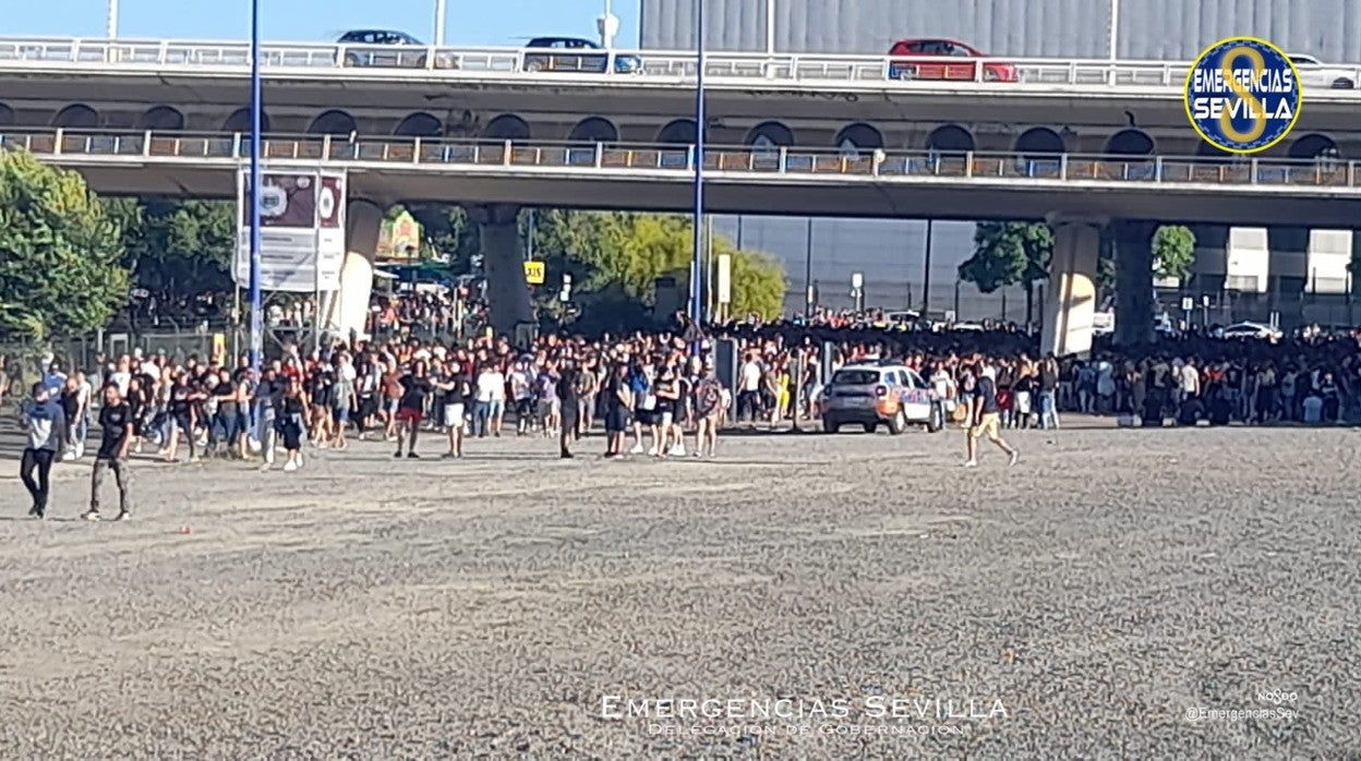 Accesos al estadio de la Cartuja este pasado sábado para el concierto de Red Hot Chili Peppers