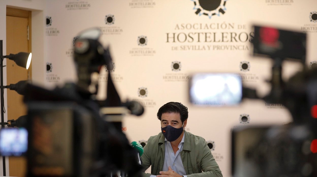 Antonio Luque, presidente de los hosteleros