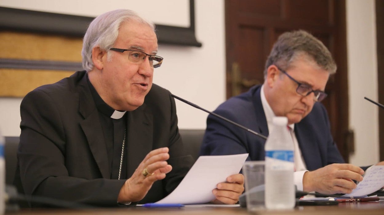 Monseñor José Ángel Saiz Meneses, en la presentación de las cuentas de la Archidiócesis de 2021