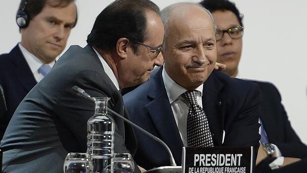 El presidente francés felicita a su ministro de Exteriores, hoy en París