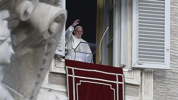 El Papa Francisco durante el ángelus
