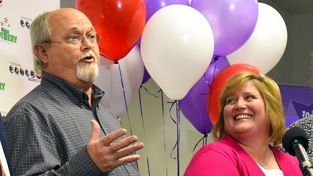 Lisa and John Robinson, ganadores de la lotería en Estados Unidos