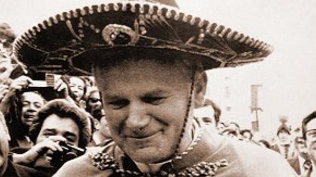 Francisco viaja a México, el país lindo de Juan Pablo II donde tropezó Benedicto XVI