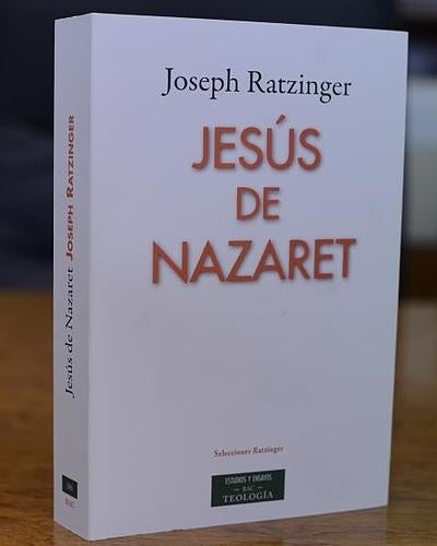 Portada de Jesús de Nazaret