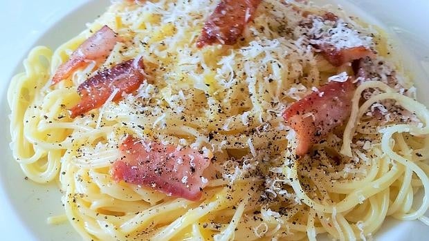 Indignación en Italia por una receta francesa de la salsa carbonara