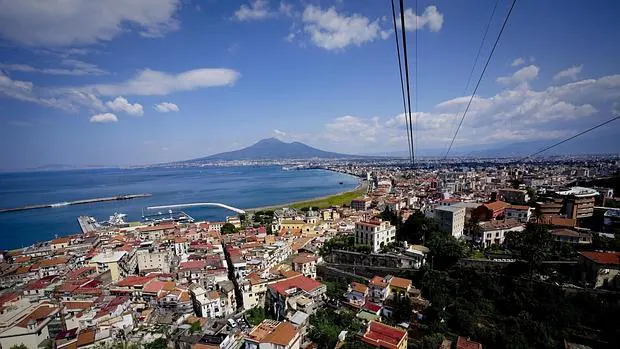 Vista aérea de Nápoles, donde ocurrió el brutal asesinato