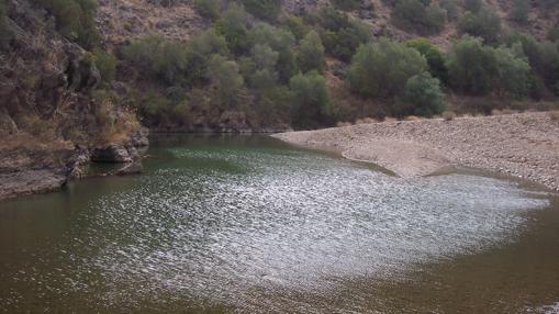 Pozas del río Rivera Grande de la Golondrina