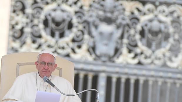 El papa Francisco, ayer miércoles en la audiencia general en la plaza de San Pedro en el Vaticano