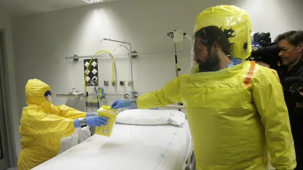 El Hospital Carlos III de Madrid presenta la Unidad de Aislamiento de Alto Nivel para atender casos infecciosos