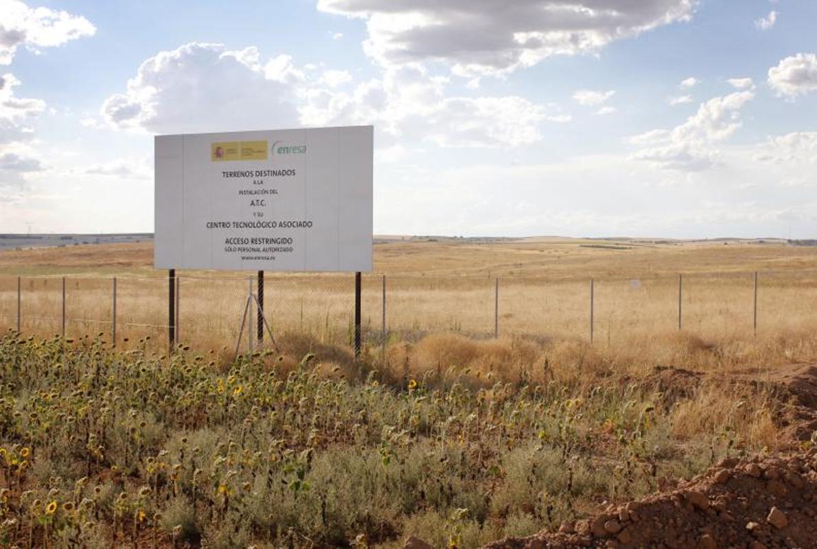 Terrenos destinados en Villar de Cañas a la instalación del ATC