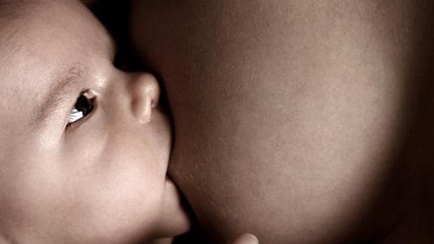 La lactancia materna es un «derecho humano«, según expertos de la ONU
