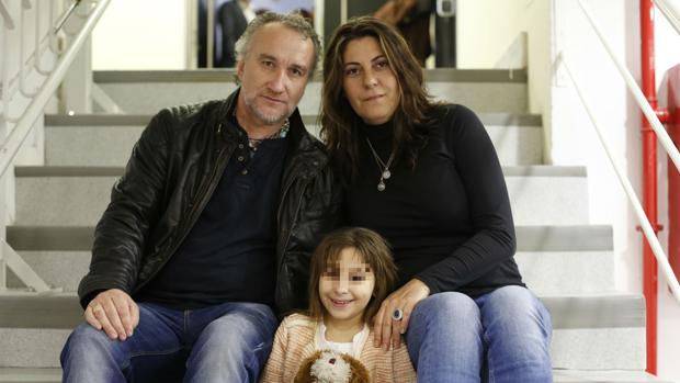 Los padres de Nadia gastaron 600.000 euros de donativos sin invertirlos en la niña