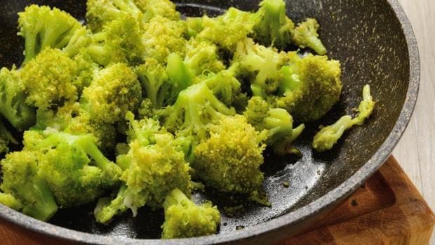 El brócoli es una importante fuente de antioxidantes que pueden ayudar a reducir el riesgo de cáncer