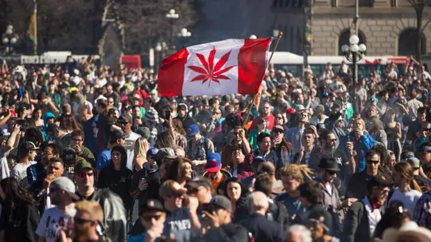 Una concentración el pasado 20 de abril de 2016 en Ottawa para celebrar el día nacional de la marihuana