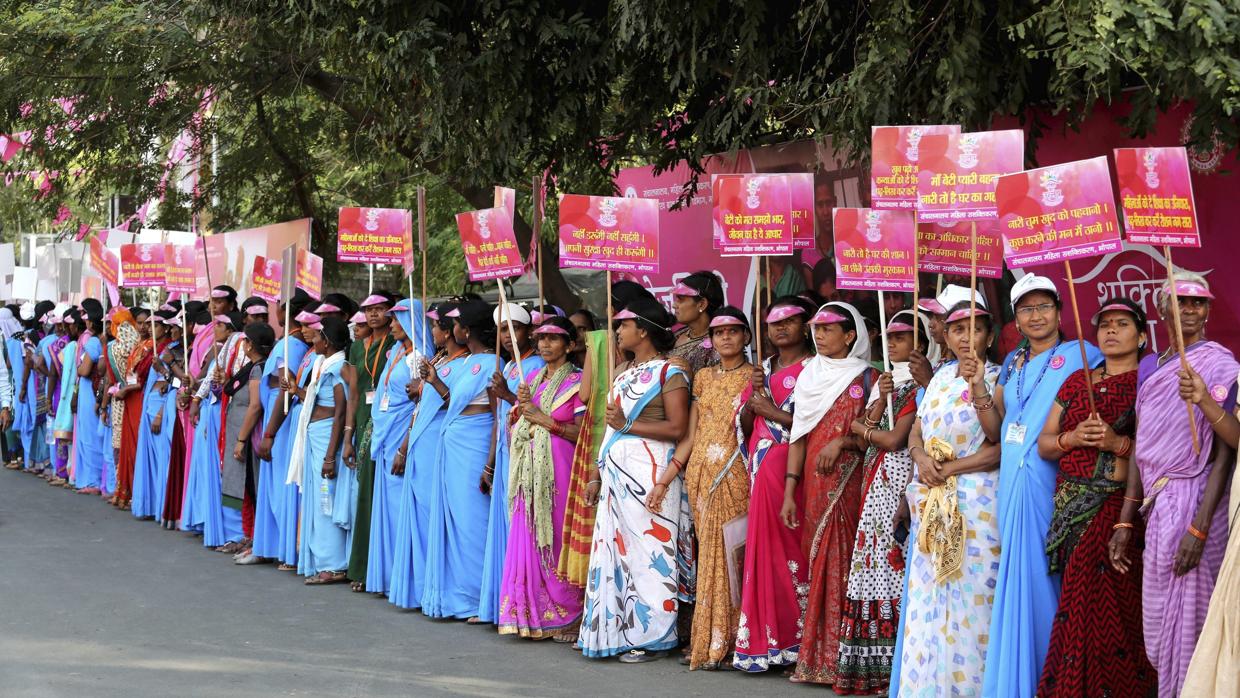 Mujeres se manifiestan en Nueva Delhi, capital de la India