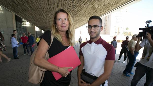 La drag queen que ganó el carnaval de Canarias defiende que su número no incitaba al odio