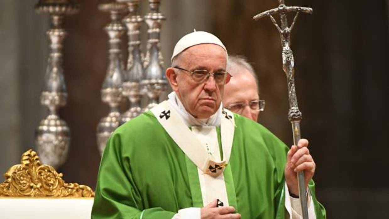 El Papa Francisco comiendo ñoquis